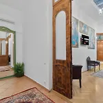 Maison 24 Boutique 아파트