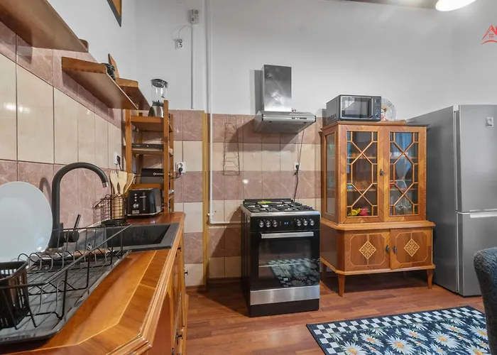 Maison 24 Boutique Bucharest