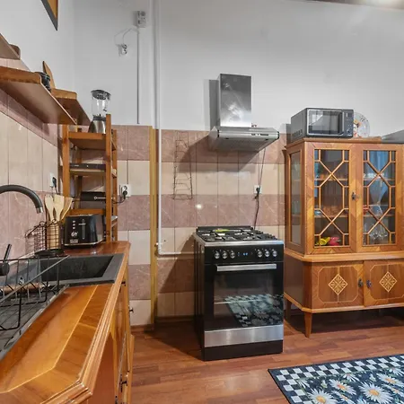 Maison 24 Boutique Bucureşti